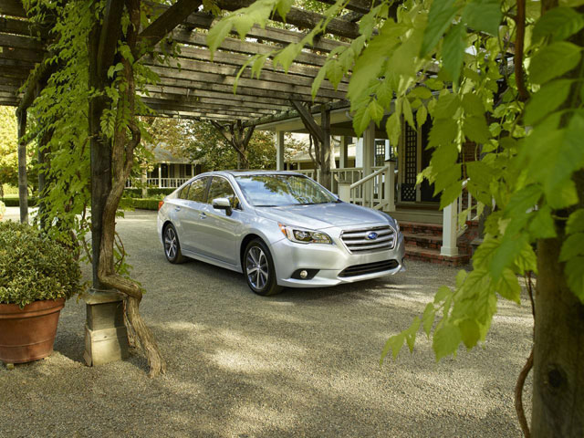 Subaru Legacy 2015