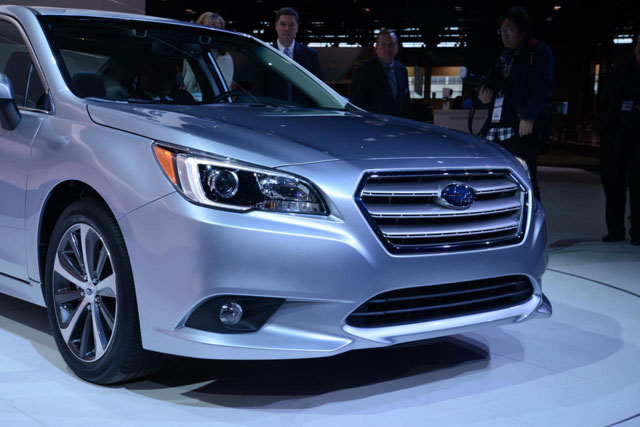 Subaru Legacy 2015