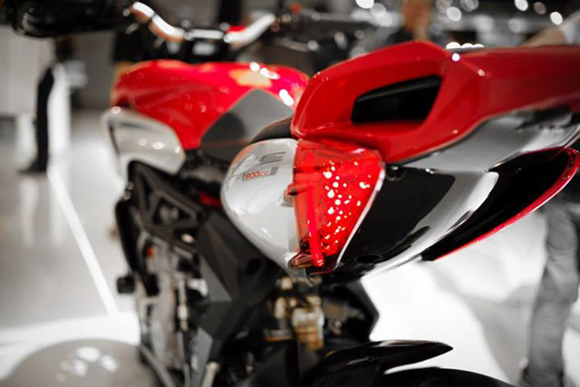 MV Agusta Rivale 800