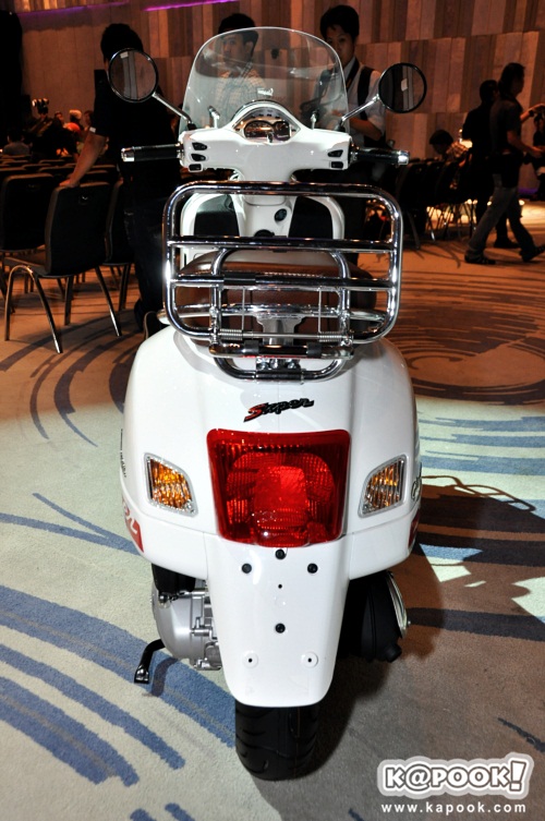 Vespa GTS Super 150