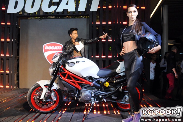 Ducati Monster S2R 