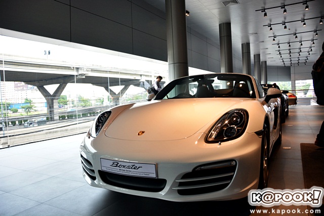 Porsche Centre Bangkok ศูนย์บริการปอร์เช่
