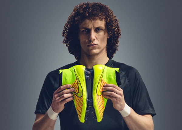 Nike Magista