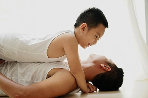 พ่อเลี้ยงเดี่ยวกับลูกชาย