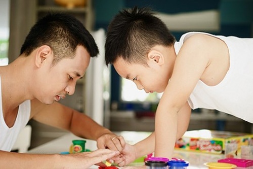 พ่อเลี้ยงเดี่ยวกับลูกชาย