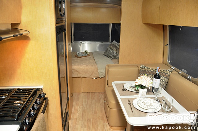 Airstream Flying Cloud 23FB