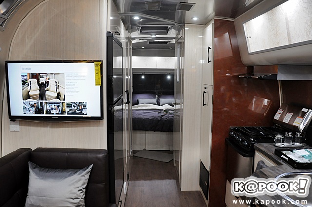 Airstream Internationnal Serenuty 27FB 40