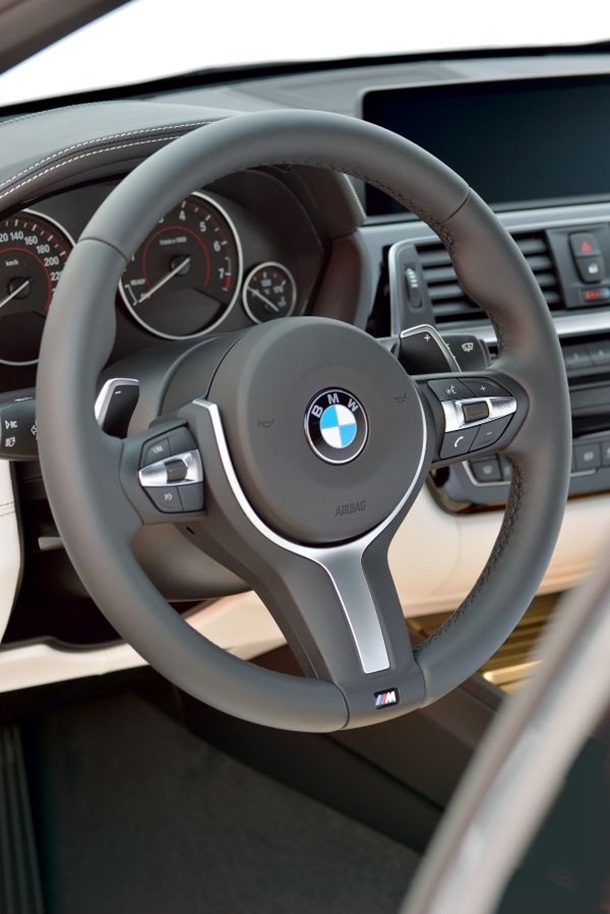 BMW Series 3 2016