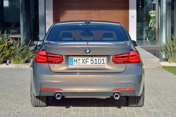 BMW Series 3 2016