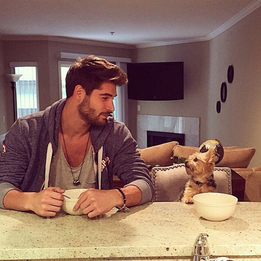 Hot Dudes With Dogs