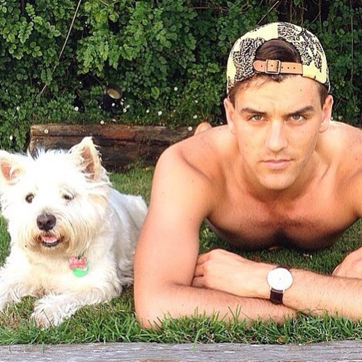 Hot Dudes With Dogs