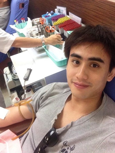 ผู้ประกาศข่าวรูปหล่อ,นักข่าวหล่อ