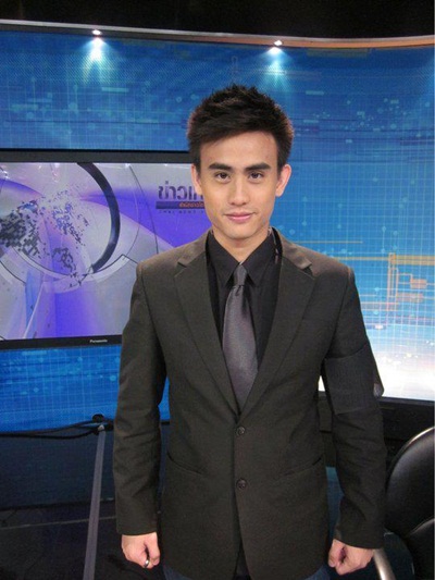 ผู้ประกาศข่าวรูปหล่อ,นักข่าวหล่อ