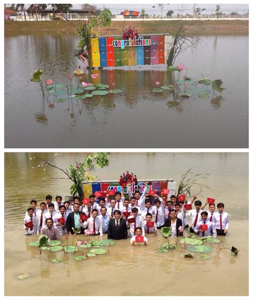 จัดซุ้มยินดีรุ่นพี่จบใหม่กลางสระน้ำ ร่วมแชะภาพกันทั้งครู ทั้งศิษย์