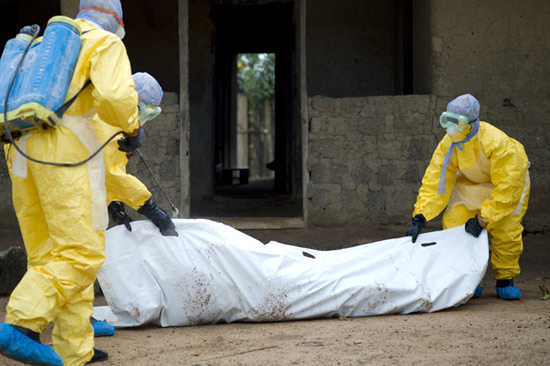 ยอดเสียชีวิตอีโบลาพุ่งขึ้นอีก พบเซียร์ราลีโอนมีผู้ติดเชื้อกว่า 7,000 คน