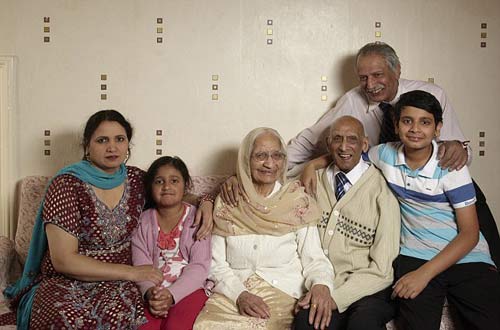 คู่รักมาราธอน! ปู่ย่าอินเดียครองคู่ 87 ปี นานที่สุดในโลก 