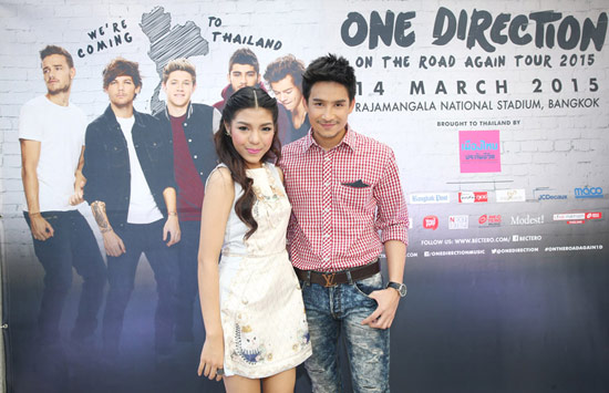 แฟนคลับแห่แสดงพลัง เตรียมต้อนรับการมาเยือนเมืองไทยครั้งแรกของ One Direction